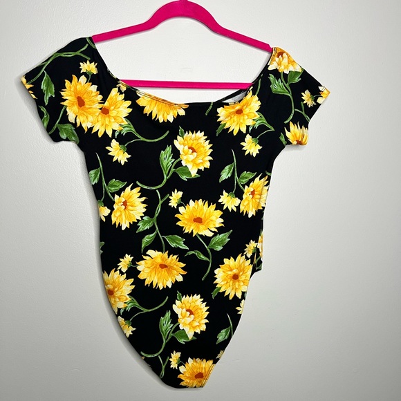 NEW Forever 21 Sunflower Knit Bodysuit - Picture 14 of 17